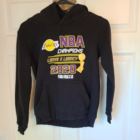 (1625) NBA Championship Finals Los Angeles Lakers Sweatshirt,Size: Large Black - Picture 3 of 8